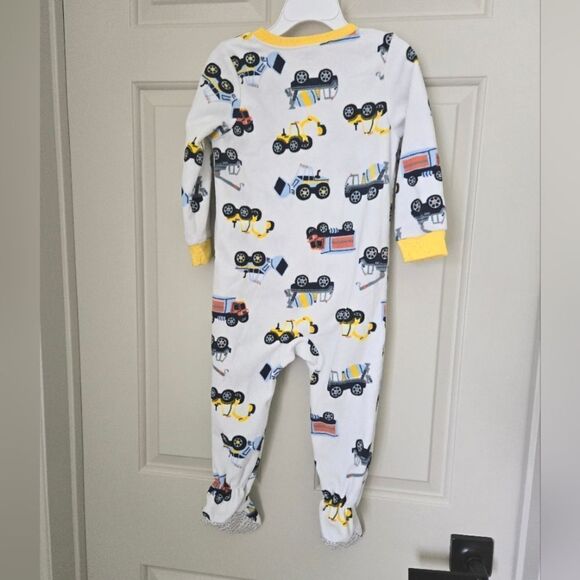 3/$20 Carter's fleece sleeper size 2 - Picture 4 of 4